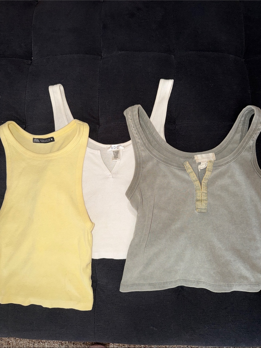 Women’s Size Small Tank Top Bundle — 3 Tops 💛🤍
